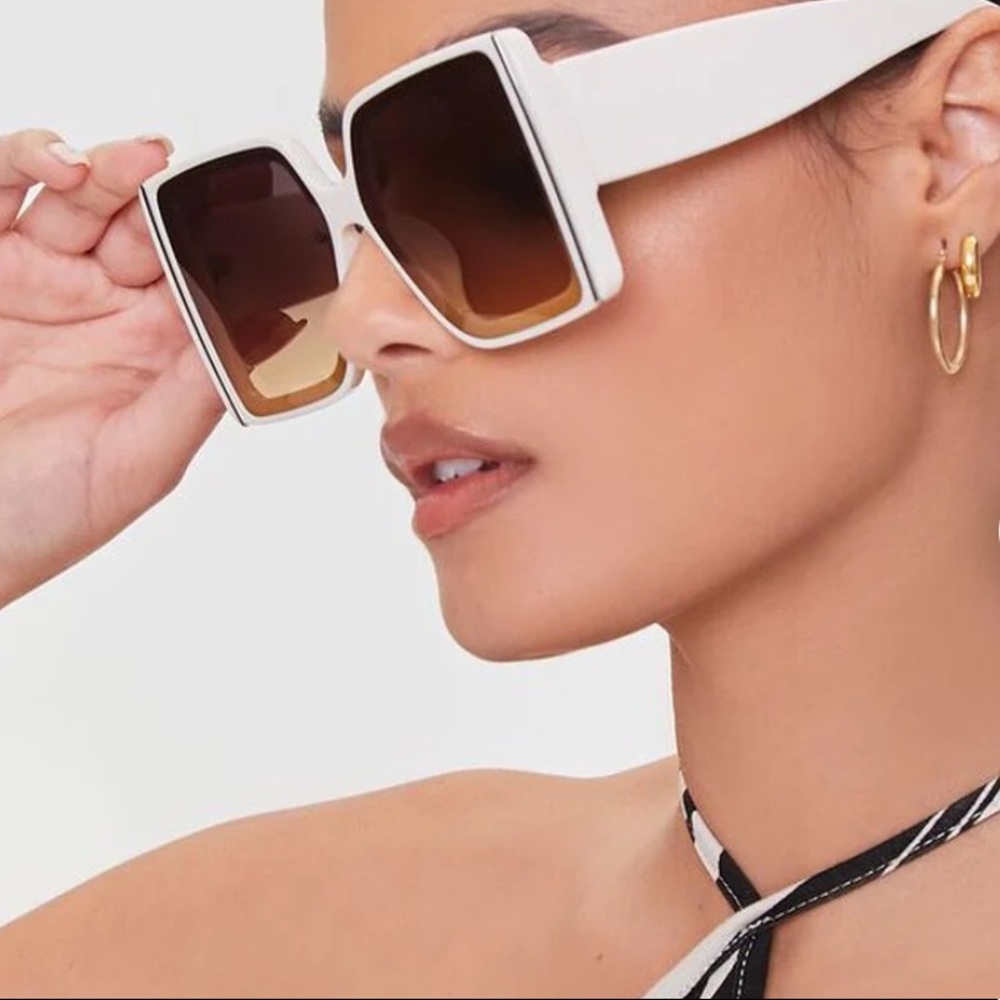 ~Oversized Square Sunglasses:White Exterior & Brown Interior~ - Picture 4 of 16